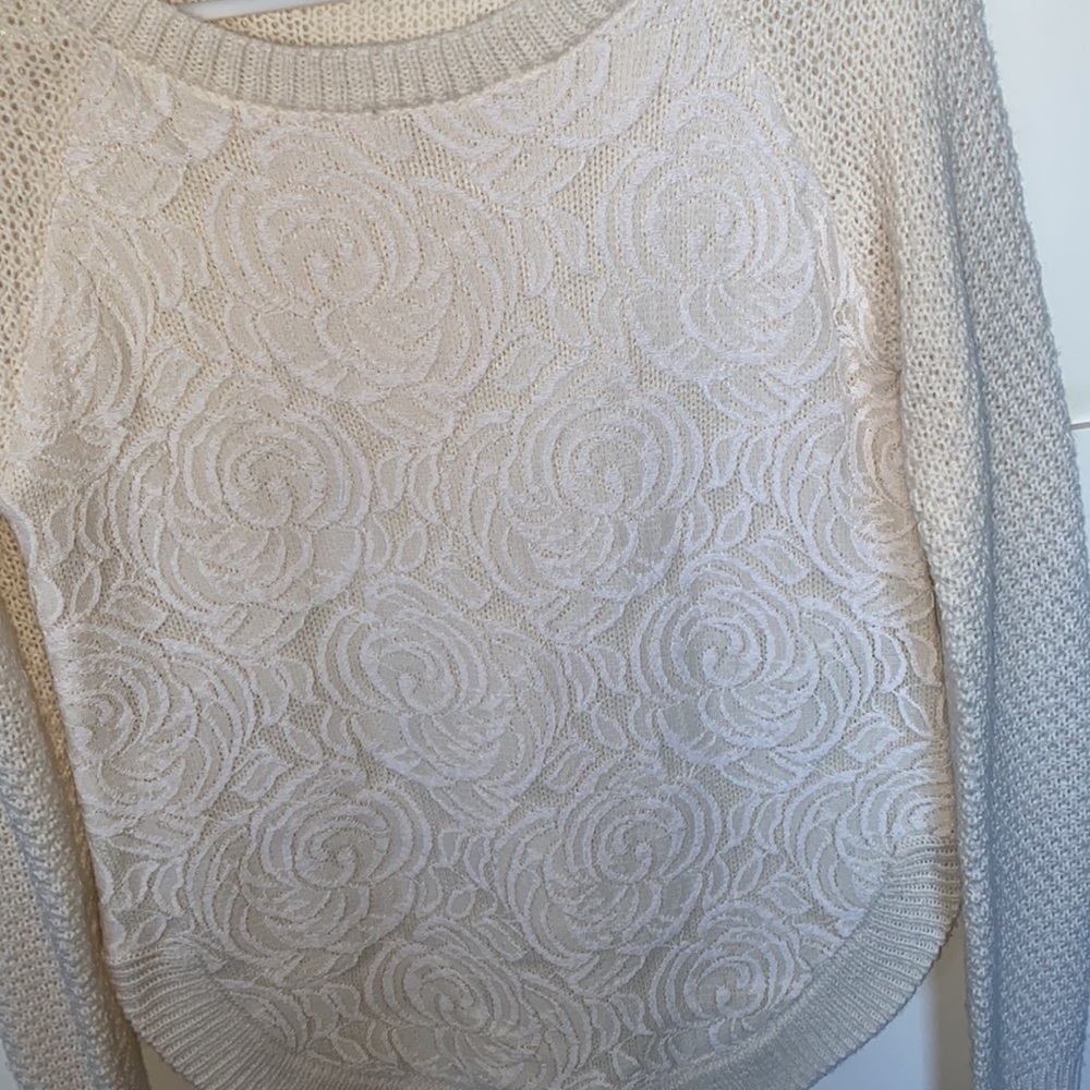 Delia’s Cream Floral Sweater - Picture 3 of 4